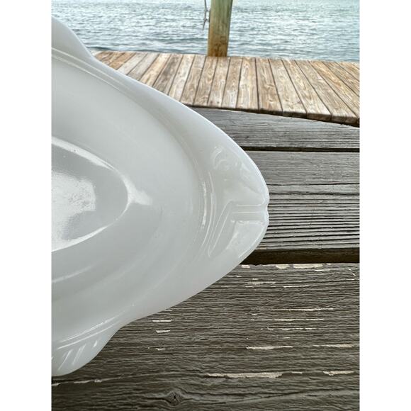Vintage Milk Glass Fish by Glasbake McKee, 9 inch Fish Shape Baker, Seafood Dish - Picture 3 of 15
